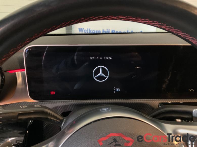 MERCEDES-BENZ CLA-Klasse 180 d Bus. Sol. AMG #6
