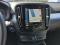 preview Volvo XC40 #2