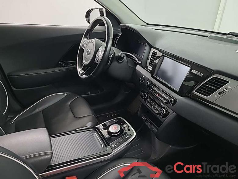 KIA Niro e-Niro EV ExecutiveLine 5D 150kW uitlopend #6