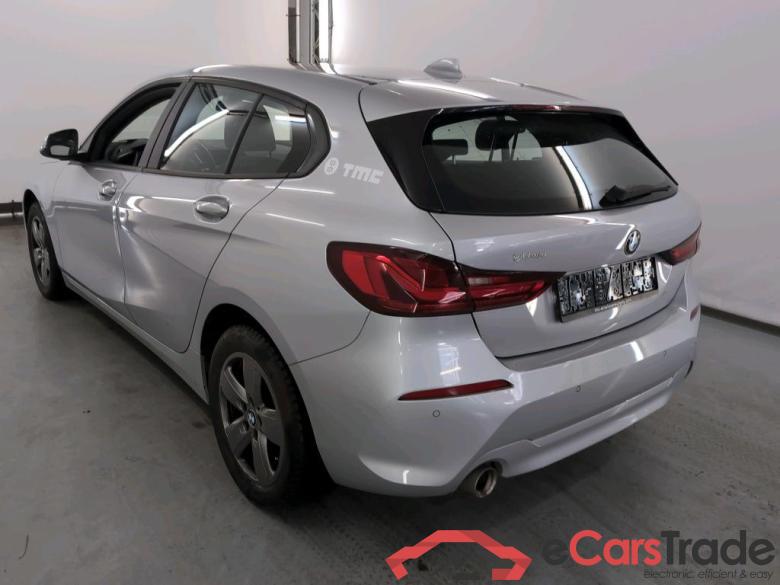 BMW 1 SERIES HATCH 1.5 116D (85KW) Model Advantage Business Storage #3