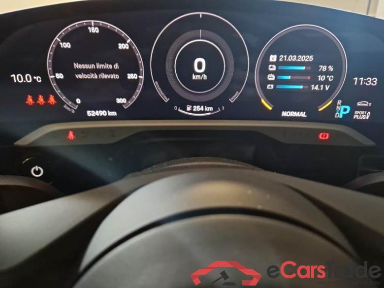 Porsche 4S PORSCHE TAYCAN / 2019 / 4P / COUPE 4S #4