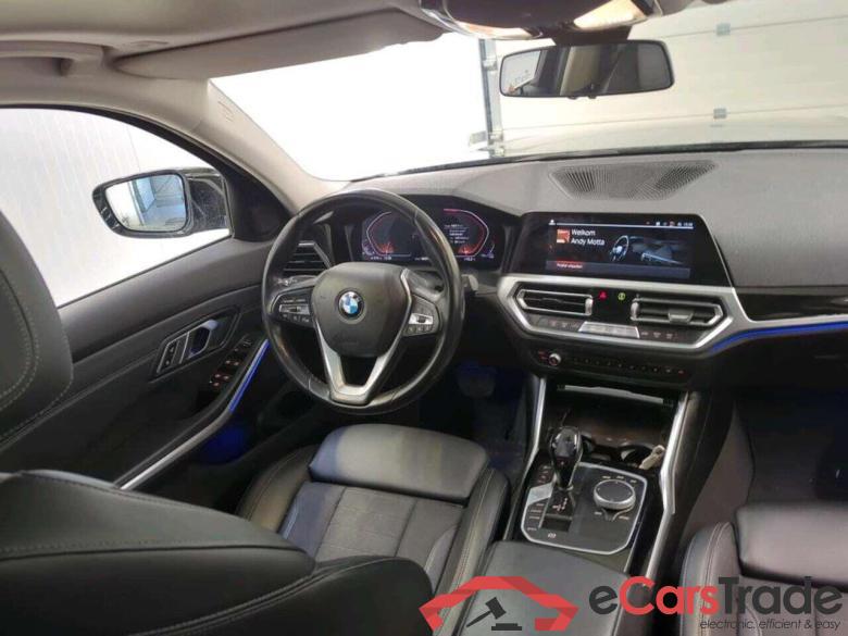 BMW 3-serie Touring 320i Executive Ed. #3