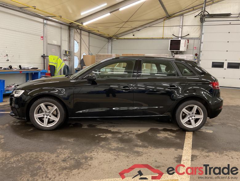 AUDI A3 Sportback Audi A3 Sportback  30 TFSI  85(116) kW(ch) 6 vitesses #4