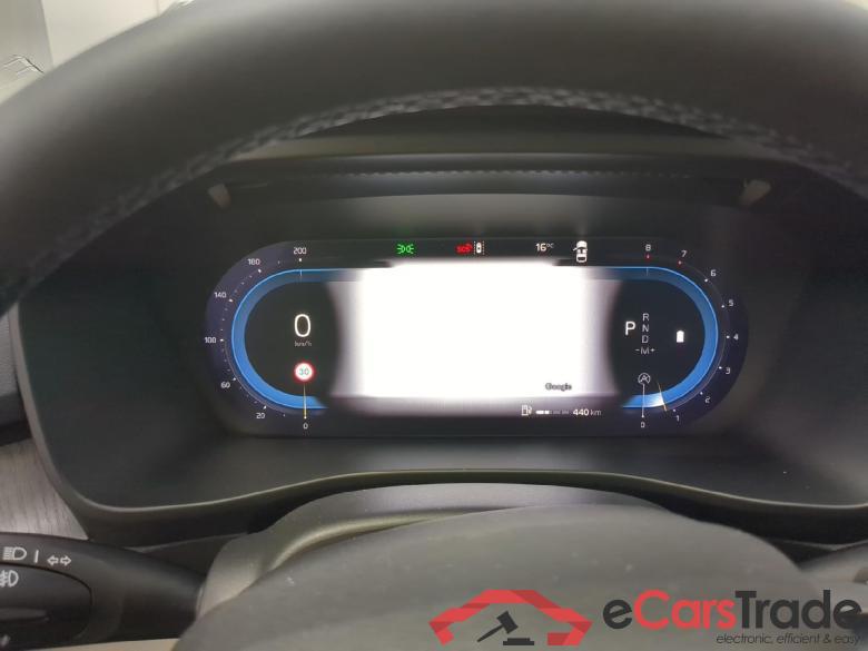Volvo B4 197 DCT 7 Ultra VOLVO XC40 / 2022 / 5P / SUV B4 197 DCT 7 Ultra #6