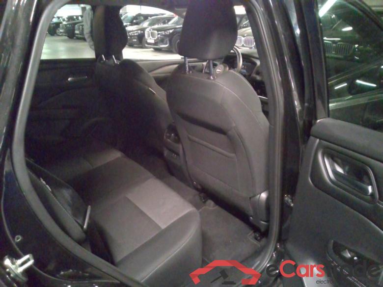 QASHQAI MY22 Mild-Hybrid EPWR 2WD N-connecta  Design Pack         #6