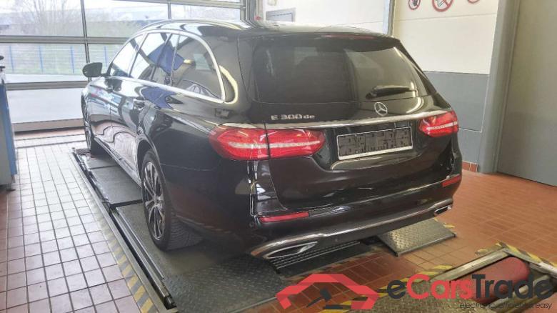 MERCEDES-BENZ E-Klasse T-Modell (BM 213)(06.2016->), E 300 de, T de Avantgarde (EURO 6d-TEMP), 2018 - 2020 #4
