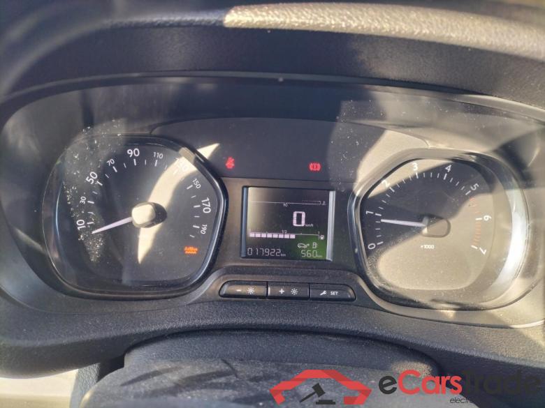 Opel 1.5 Diésel 88kW (120CV) M Std Express OPEL Vivaro / 2019 / 4P / furgón 1.5 Diésel 88kW (120CV) M Std Express #4