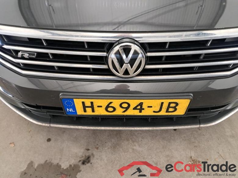 Volkswagen Passat Variant '14 Volkswagen Passat Variant 1.5 TSI DSG Elegance Business R 5d #5
