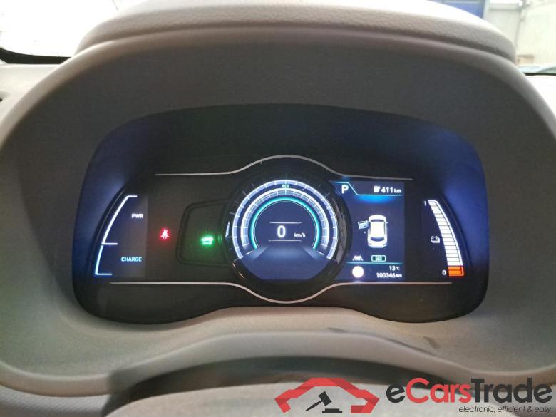 Hyundai ELECTRIQUE 64 kWh 204 ch Executive Kona Executive Electrique 2WD 64kWh BVA / VO RECONDITIONNE - PHOTOS AVANT RECONDITIONNEMENT #6