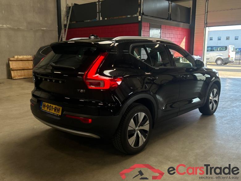 VOLVO XC40 1.5 T5 TE Moment Pro #3