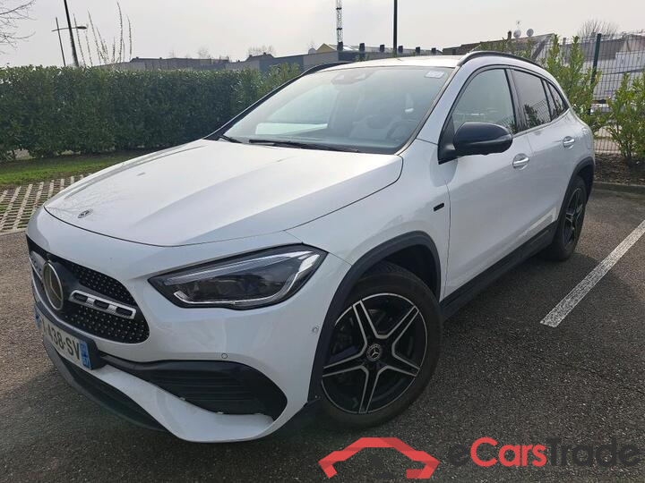 Mercedes GLA 250e Hybrid AMG Night Aut. Pano LED-Multibeam Widescreen Burmester Ambient Navi Sport-Leather KeylessGo Camera Klima PDC ...