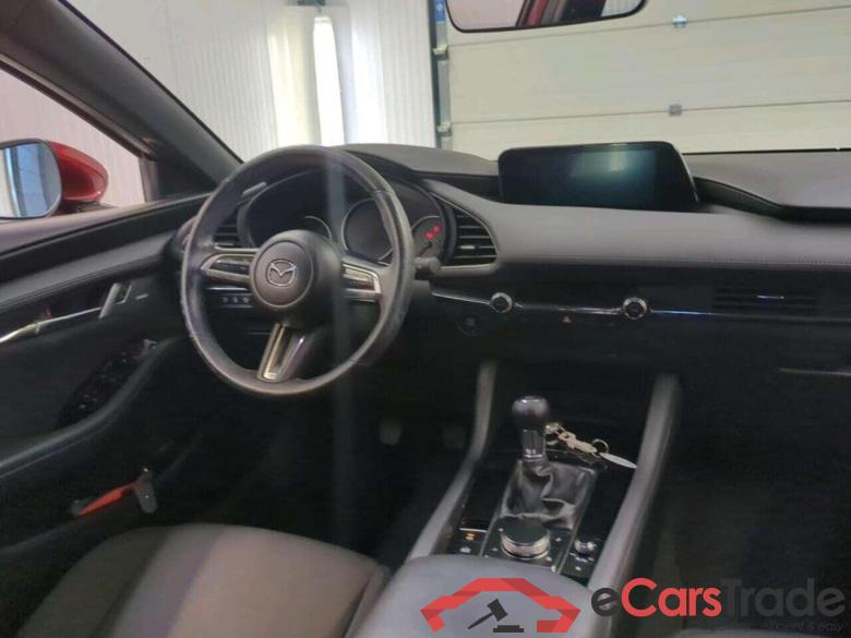 Mazda 3 2.0 SA-X Comf. Bose #3
