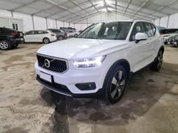 Volvo 65 VOLVO XC40 / 2017 / 5P / SUV T5 TWIN ENGINE GEARTRONIC BUSINESS PLUS