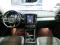 preview Volvo XC40 #2