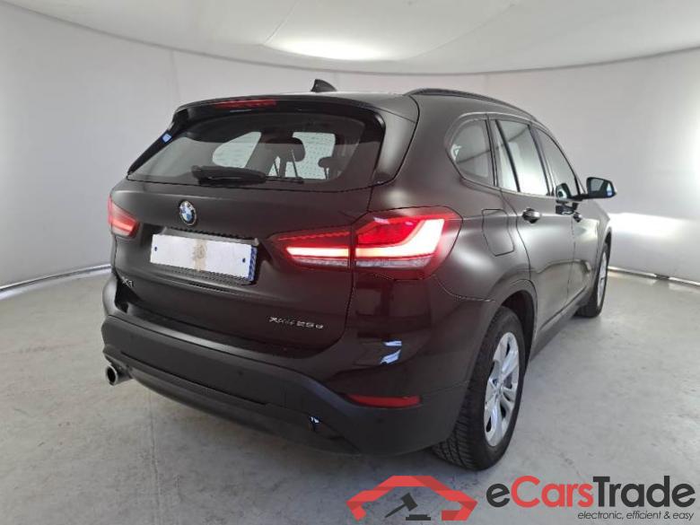 BMW 25E BNL BMW X1 / 2019 / 5P / SUV XDRIVE 25E BUSINESS ADVANTAGE AUTOMATICO #2