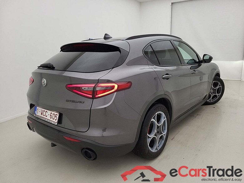 Alfa Romeo Stelvio 2.2d Aut. Pano LED-Xenon Navi Sport-Leather KeylessGo Camera Klima PDC ... #3