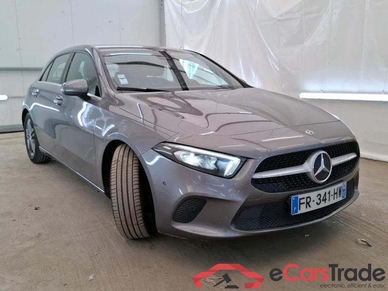 Mercedes A 180 d Business Line MERCEDES-BENZ Classe A Compact / 2018 / 5P / Berline A 180 d Business Line #4