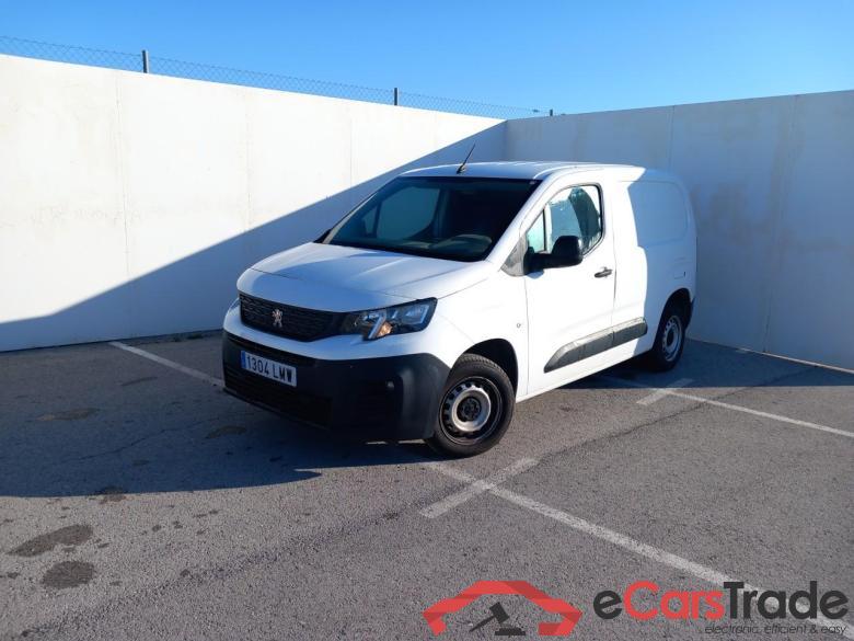 Peugeot Pro Standard 600kg BlueHDi 73kW (AC) PEUGEOT Partner / 2018 / 3P / furgón derivado de turismo Pro Standard 600kg BlueHDi 73kW (AC) #1