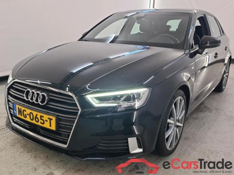 Audi A3 Sportback 12-19 Audi A3 Sportback 1.6 TDI sport Lease Edition 5d #1