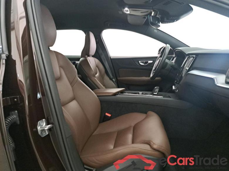 Volvo V60 '18 Volvo V60 B3 Automaat Business Pro 5d #3
