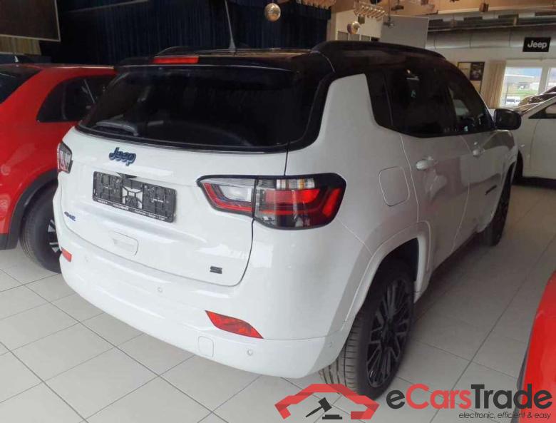 Jeep S Plug-In Hybrid 4WD Compass #4