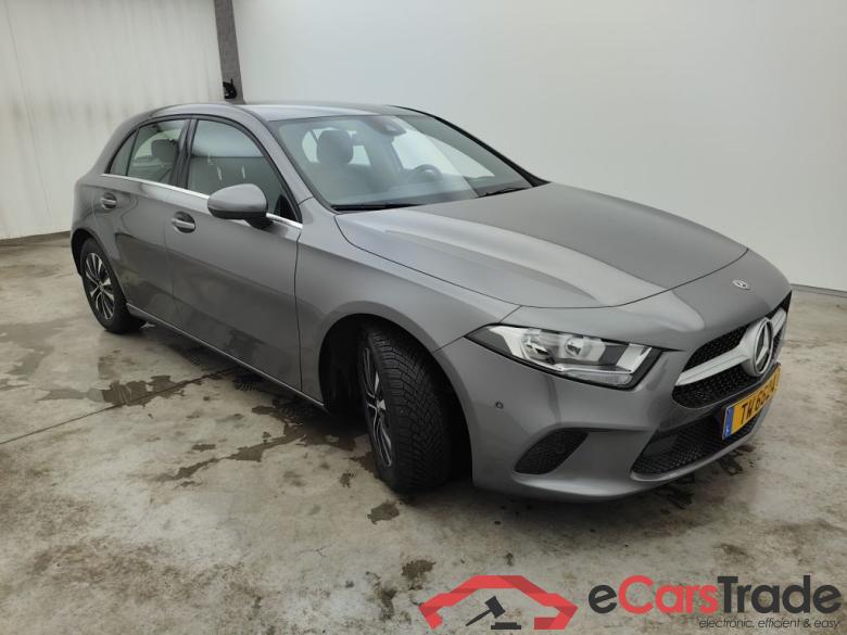 MERCEDES CLASSE A DIESEL (W177) A 200 d 150 Business Solution (EU6d-TEMP) 5d #2
