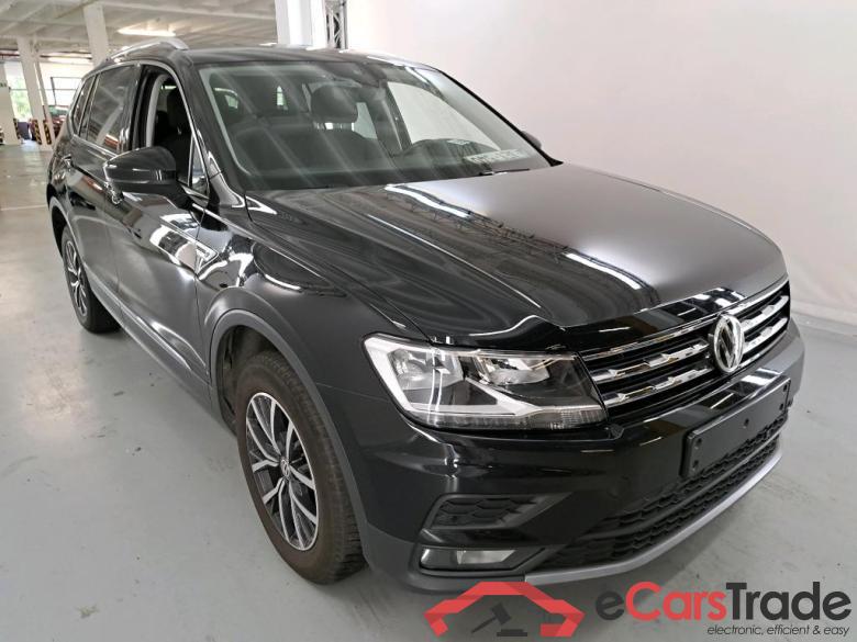 VOLKSWAGEN Tiguan 1.5 TSI COMFORTLINE DSG Travel 7pl #2