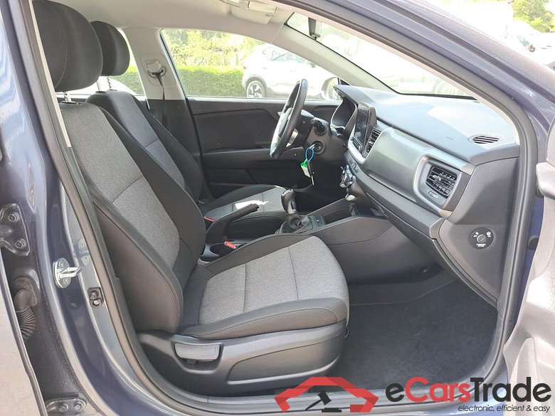 KIA - KIA STONIC 1.0 T 100PK Pure  * PETROL * #3