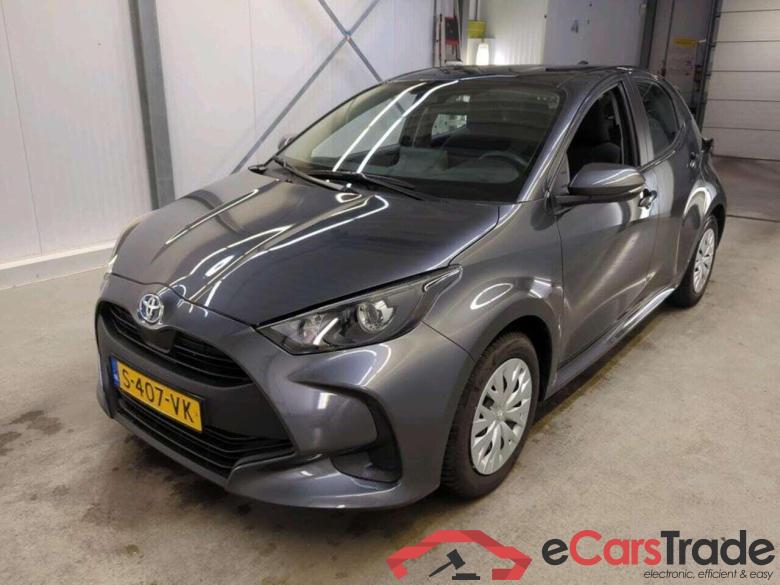 TOYOTA Yaris 1.5 Hyb. Active #1