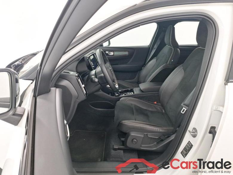 VOLVO XC40 1.5 T2 R-DESIGN AUTO Park Assist Winter #5