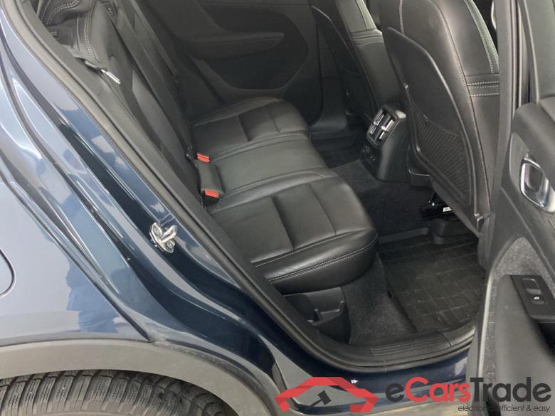 VOLVO XC40 1.5 T5 TE PHEV Inscription DCT STOCK Versaility Pro  Park Assist Luxury Seat #6
