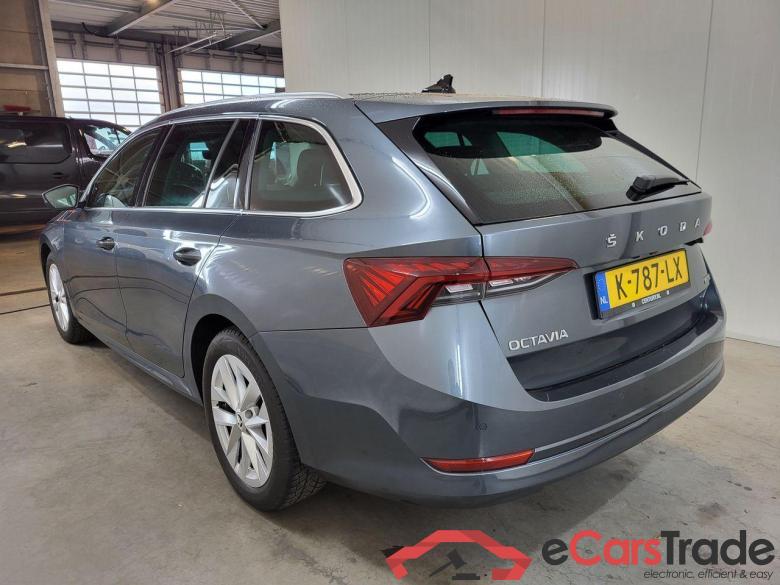 SKODA OCTAVIA COMBI 1.0 e-TSI Business Edition Plus #3