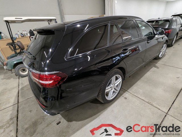 Mercedes E-Class Wagon ´16 E -Klasse T-Modell E 300 de (213.216)Avantgarde 2.0 225KW AT9 E6d #3