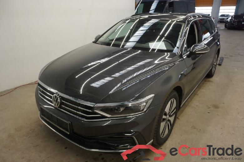Volkswagen Passat Variant ´14 Passat Variant GTE 1.4 TSI 160KW AT6 E6d #1