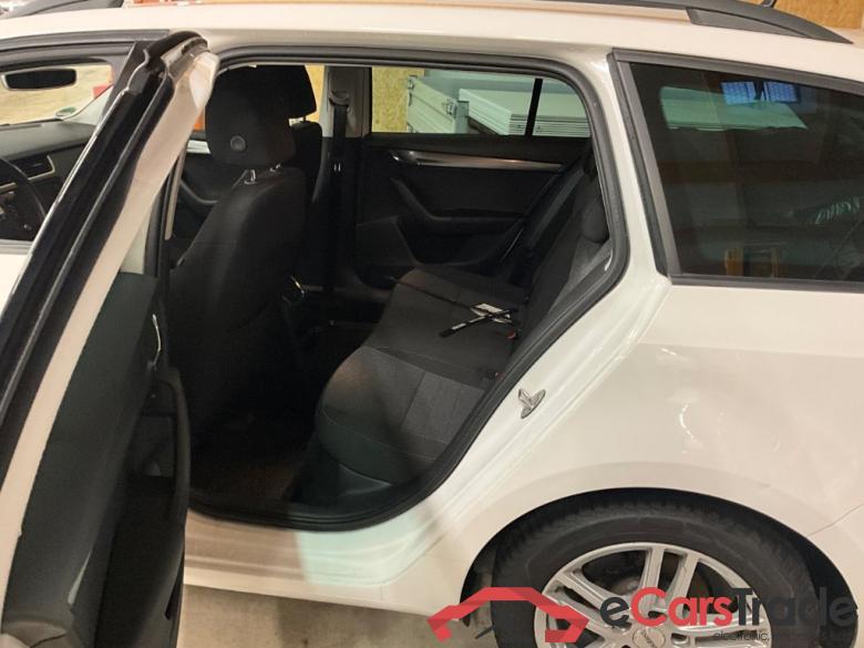 Skoda Octavia Combi - alt Octavia Combi Soleil 2.0 TDI 110KW AT7 E6dT #6
