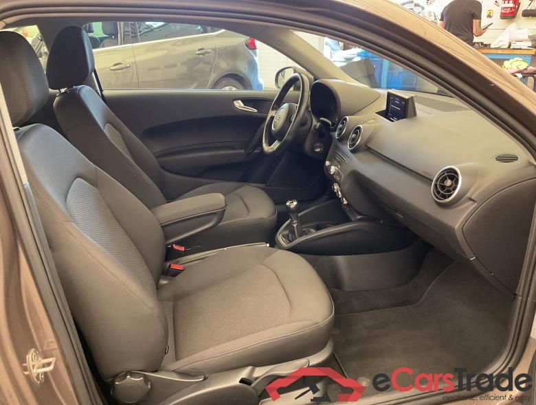AUDI A1 Audi A1 3 portes  1.0 TFSI ultra  70(95) kW(ch) 5 vitesses #6