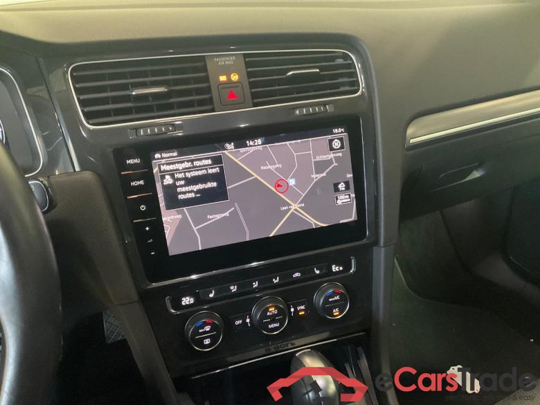 VOLKSWAGEN e-Golf E-DITION #5