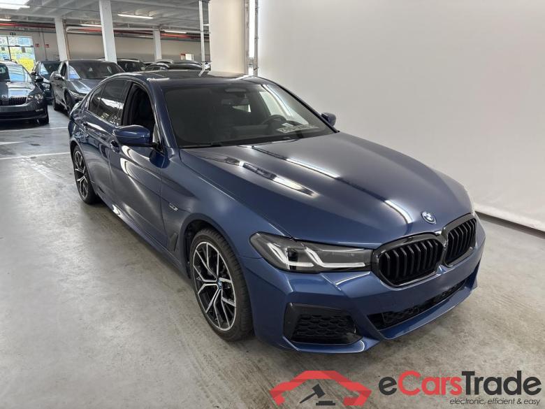 BMW 5 SERIES BERLINE 2.0 530E 185KW XDRIVE AUTO Driving Assistant Professional M sports #2