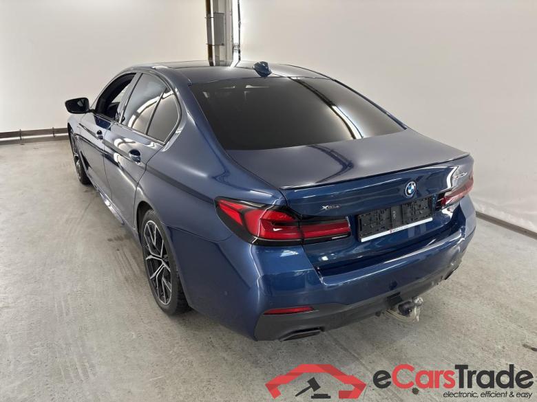 BMW 5 SERIES BERLINE 2.0 530E 185KW XDRIVE AUTO Driving Assistant Professional M sports #3