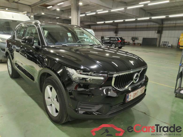 VOLVO XC40 1.5 T2 MOMENTUM CORE #2