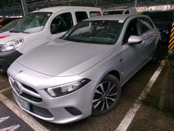 Mercedes A 250e Hybrid Aut. LED-Xenon Widescreen Navi 1/2 Sport-Leather KeylessGo Camera Klima PDC ... #1