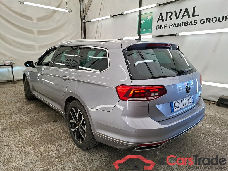 Volkswagen 1.4 TSI DSG HYBRIDE RECHARGEABLE SW GTE VOLKSWAGEN Passat SW / 2019 / 5P / Break 1.4 TSI DSG HYBRIDE RECHARGEABLE SW GTE #2