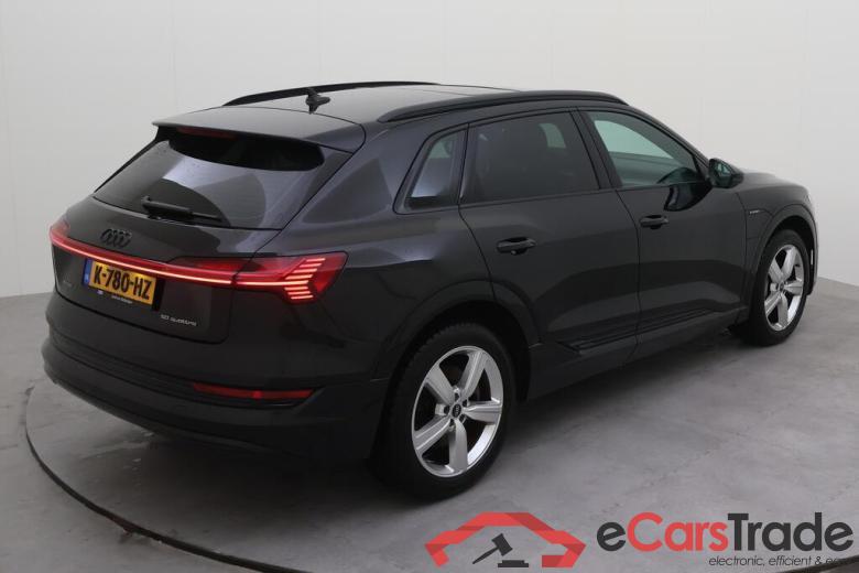 AUDI e-tron  #6