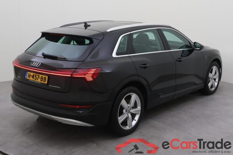 AUDI e-tron  #6