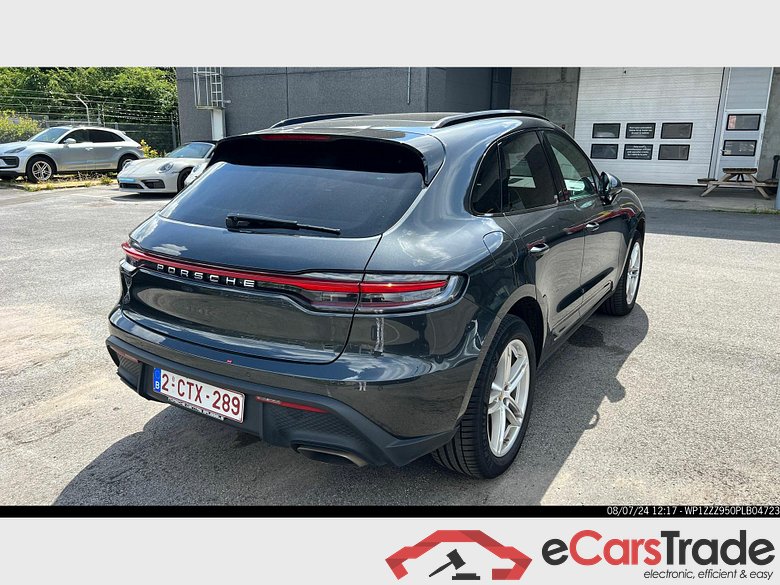 PORSCHE Macan Macan (MY23) #4