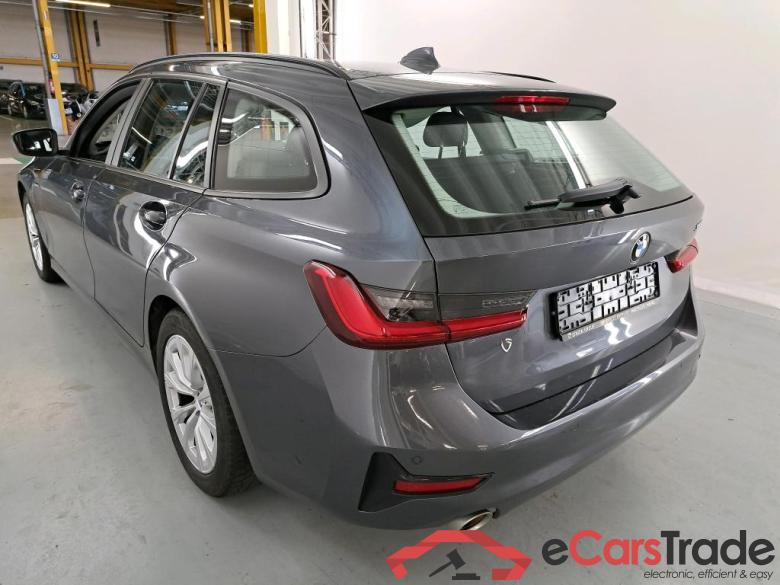 BMW 3 TOURING - 2019 330eA PHEV Business Plus #3