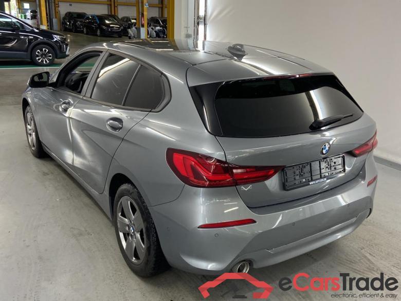 BMW 1 SERIES HATCH 1.5 116DA (85KW) Model Advantage Business Storage #3
