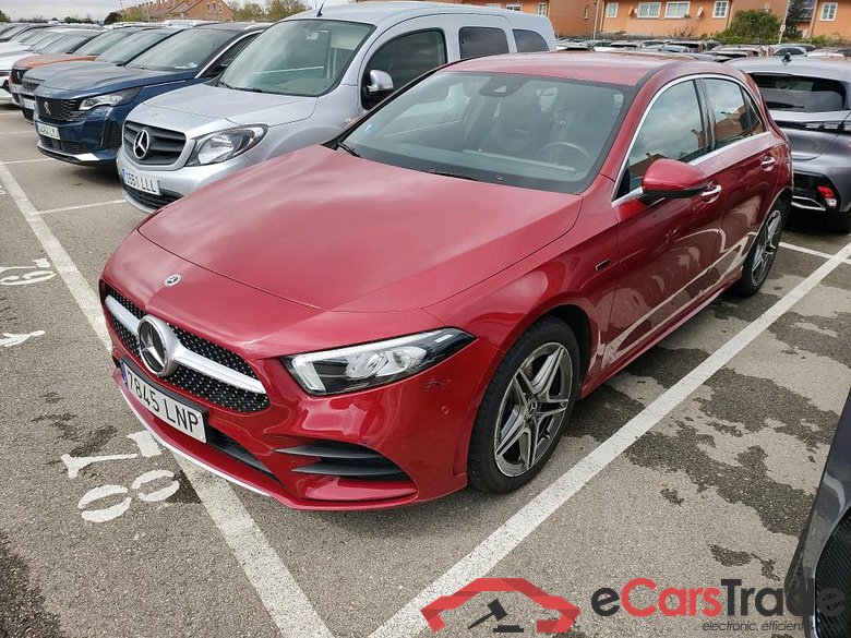 Mercedes A 250 e Clase A A 250 e (177.086)Premium-Pack 1.3 AMG Line 220CV AT8 E6d #1
