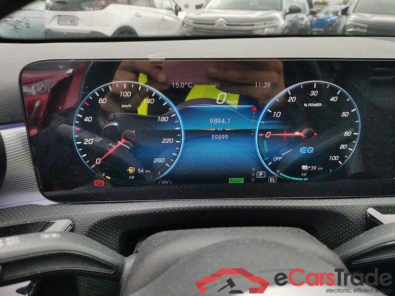 Mercedes A 250 e Clase A A 250 e (177.086)Premium-Pack 1.3 AMG Line 220CV AT8 E6d #4