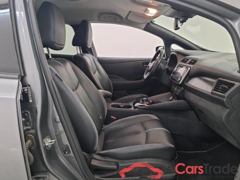 Nissan Leaf '17 BEV Nissan Leaf E+ 3.ZERO Limited Edition 62 kWh 5d #3